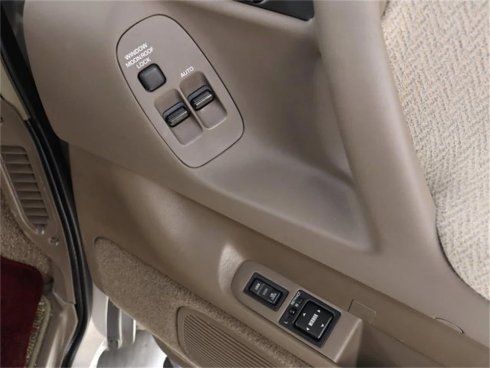 1993 Toyota Previa/Estima 1st Gen - Image 25 of 31