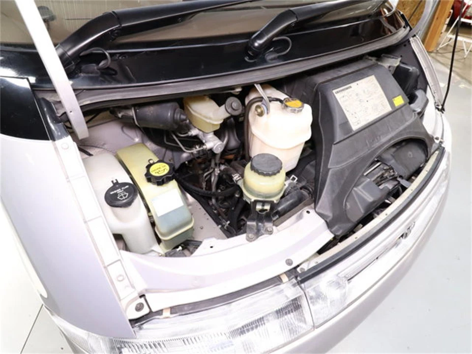 1993 Toyota Previa/Estima 1st Gen - Image 26 of 31