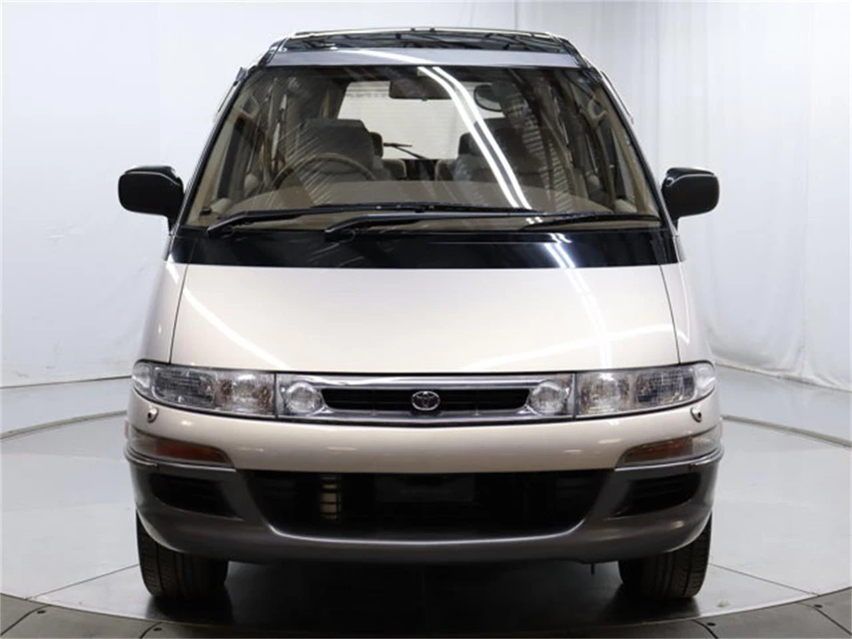 1993 Toyota Previa/Estima 1st Gen - Image 3 of 31