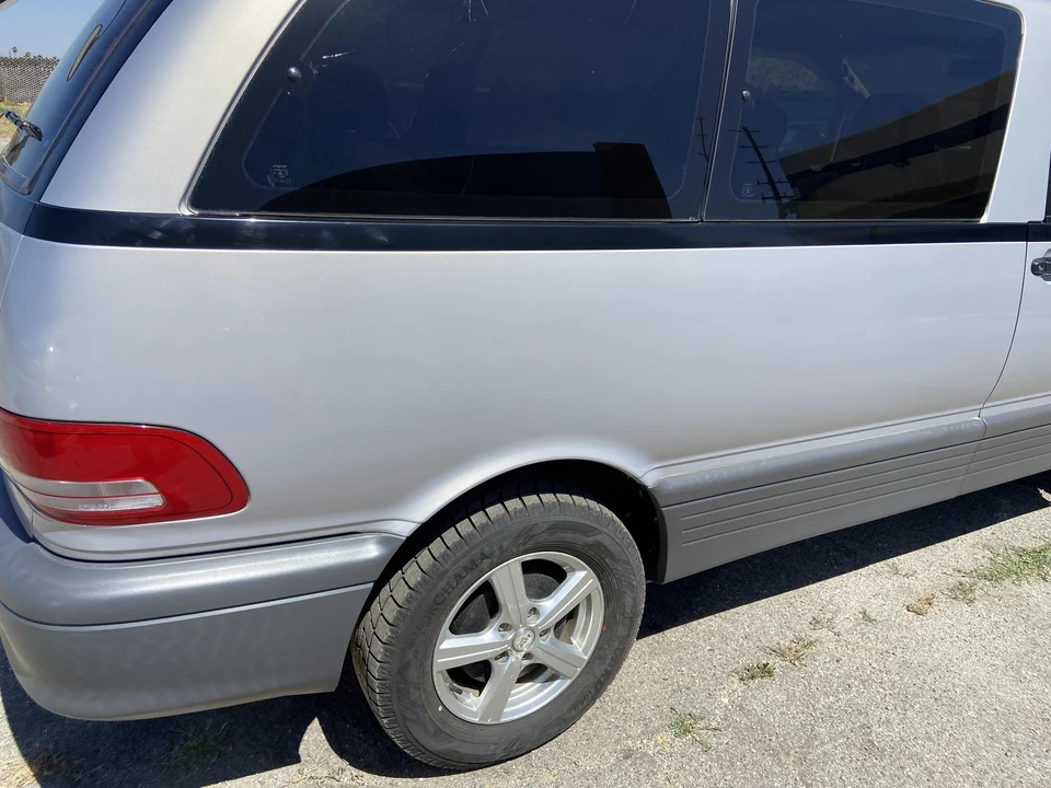 1993 Toyota Previa/Estima 1st Gen - Image 16 of 31