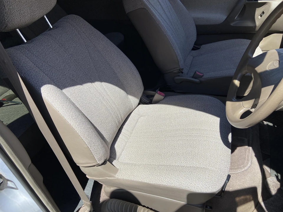 1993 Toyota Previa/Estima 1st Gen - Image 26 of 31