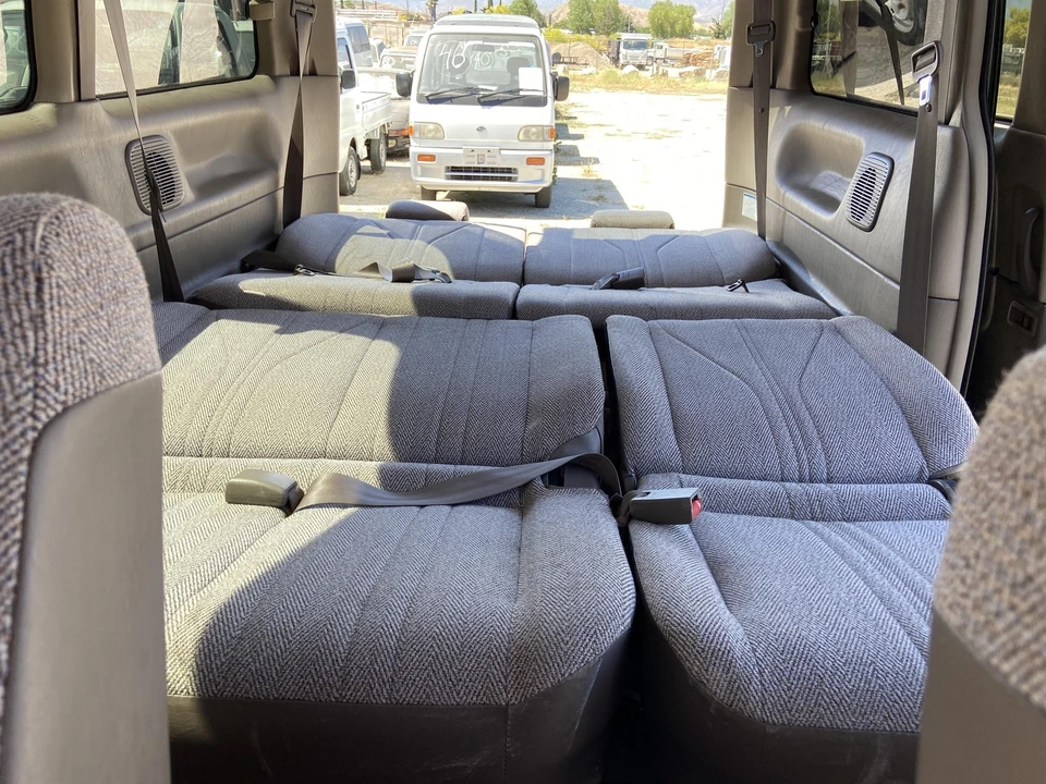 1993 Toyota Previa/Estima 1st Gen - Image 29 of 31