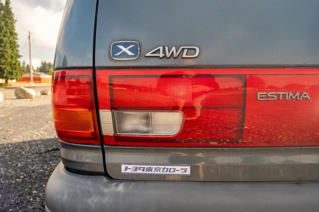 1993 Toyota Previa/Estima 1st Gen - Image 13 of 31
