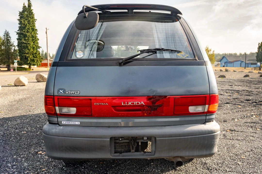 1993 Toyota Previa/Estima 1st Gen - Image 5 of 31