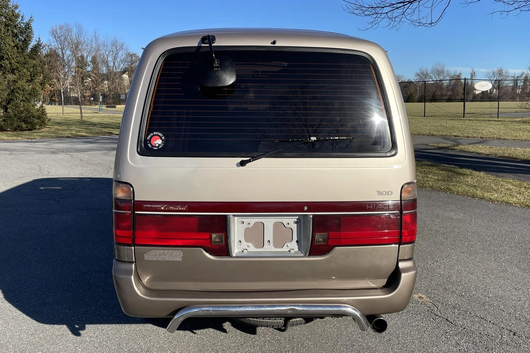 1993 Toyota HiAce 4th Gen - Image 5 of 5