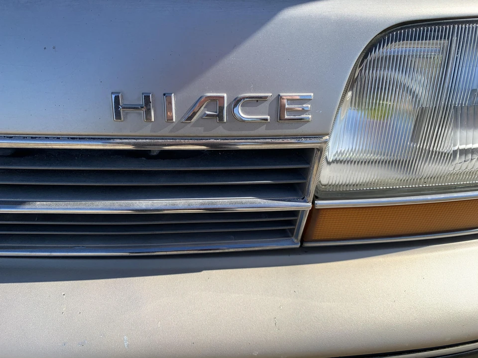 1993 Toyota HiAce 4th Gen - Image 25 of 31