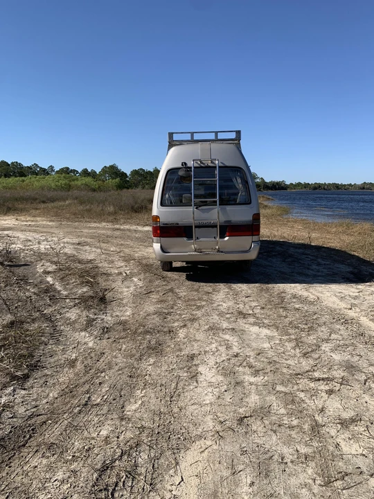1993 Toyota HiAce 4th Gen - Image 15 of 31