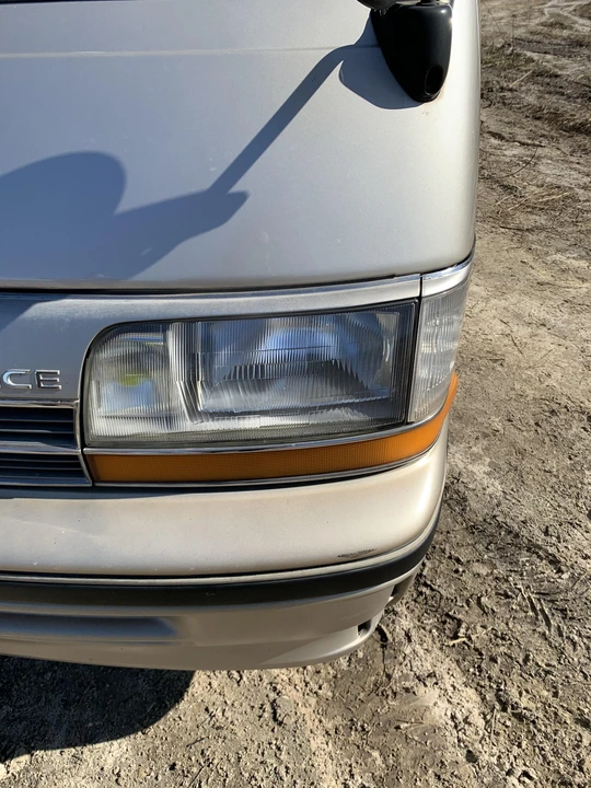 1993 Toyota HiAce 4th Gen - Image 26 of 31