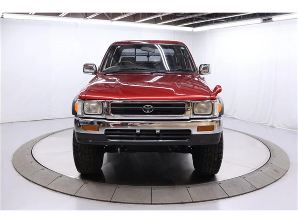 1993 Toyota Hilux 5th Gen - Image 3 of 31
