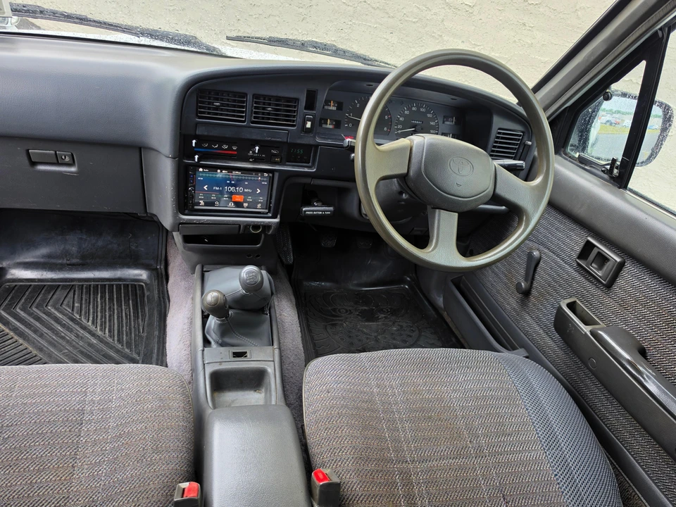 1993 Toyota Hilux 5th Gen - Image 31 of 31