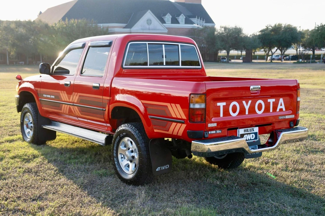 1993 Toyota Hilux 5th Gen - Image 4 of 31