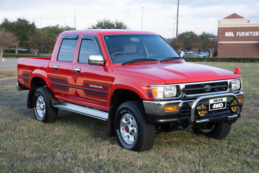 1993 Toyota Hilux 5th Gen - Image 14 of 31