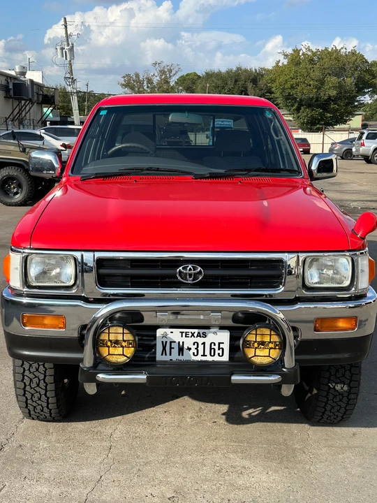 1993 Toyota Hilux 5th Gen - Image 24 of 31