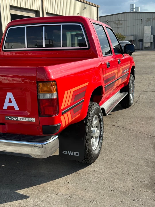 1993 Toyota Hilux 5th Gen - Image 26 of 31