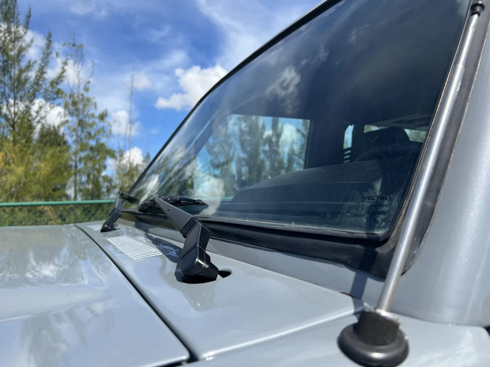 1993 Toyota J70 Land Cruiser - Image 19 of 31