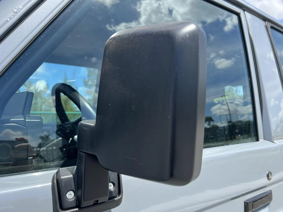 1993 Toyota J70 Land Cruiser - Image 20 of 31