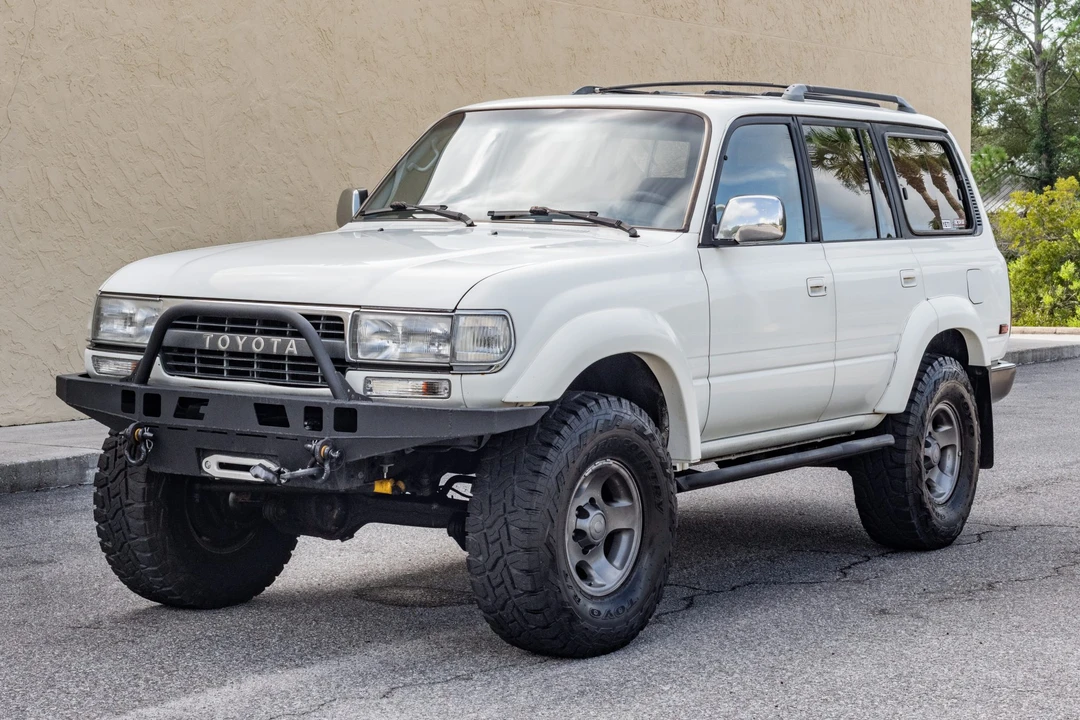 1993 Toyota J80 Land Cruiser - Image 2 of 31