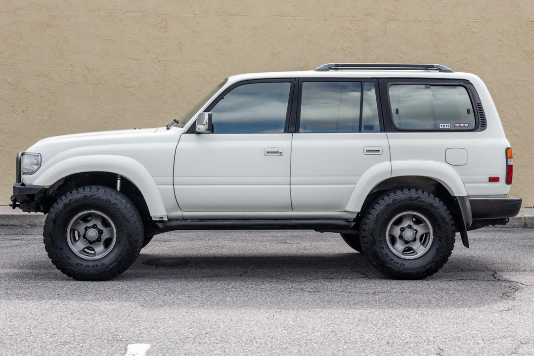 1993 Toyota J80 Land Cruiser - Image 3 of 31