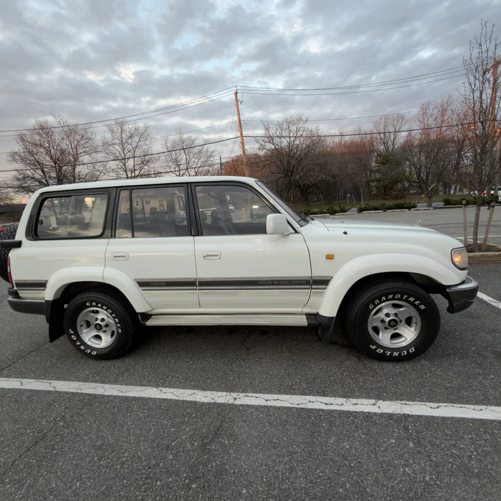 1993 Toyota J80 Land Cruiser - Image 10 of 31