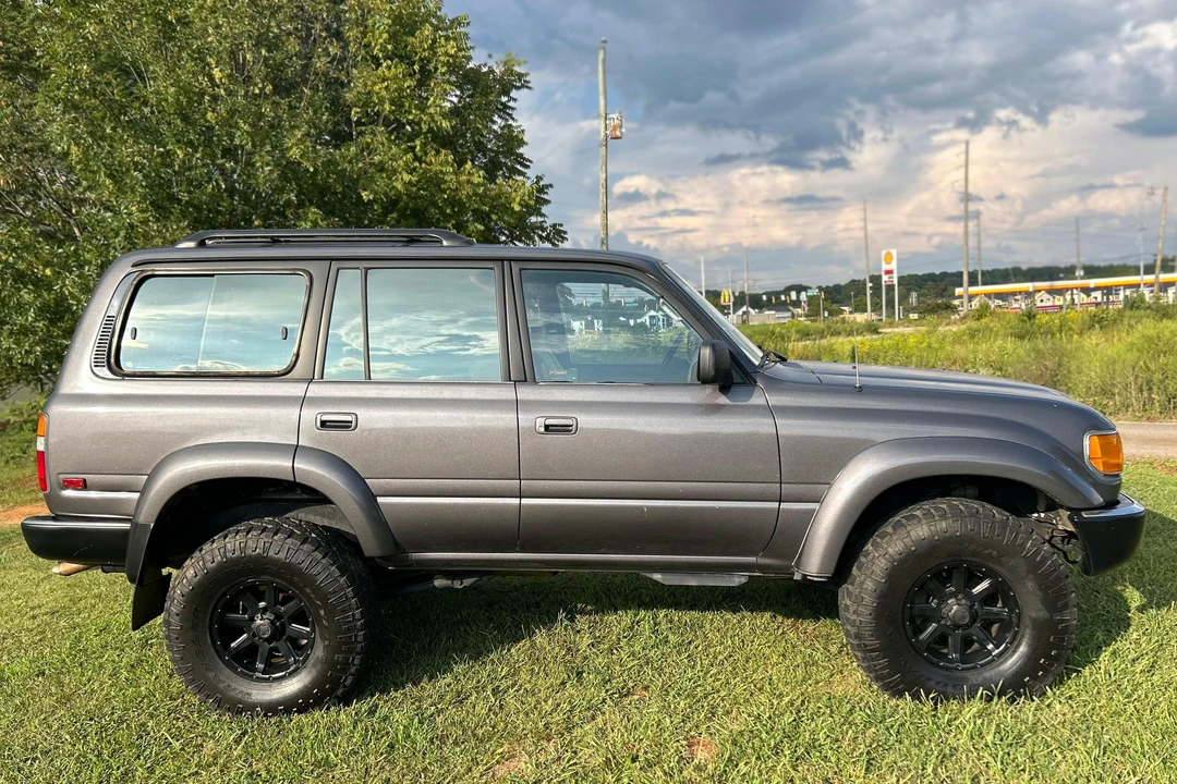1993 Toyota J80 Land Cruiser - Image 3 of 31