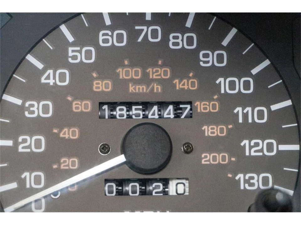 1993 Toyota J80 Land Cruiser - Image 11 of 31