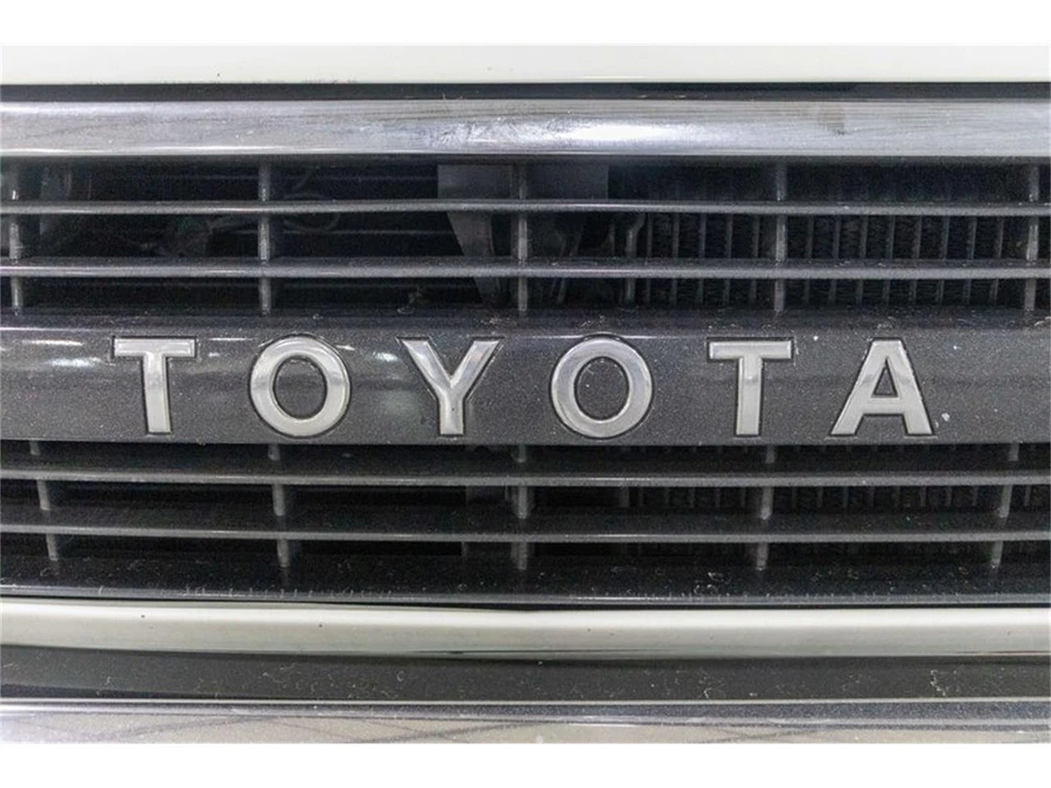 1993 Toyota J80 Land Cruiser - Image 20 of 31