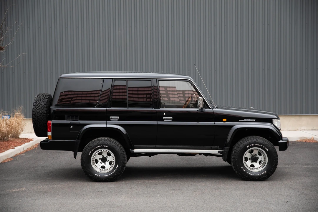 1993 Toyota J70 Land Cruiser Prado - Image 19 of 31