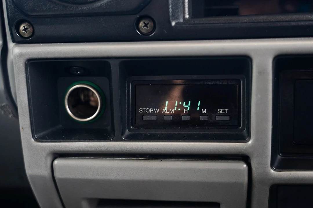 1993 Toyota J70 Land Cruiser Prado - Image 12 of 30