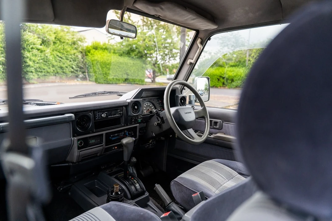 1993 Toyota J70 Land Cruiser Prado - Image 18 of 30