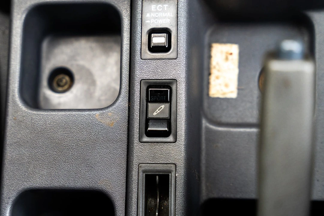 1993 Toyota J70 Land Cruiser Prado - Image 29 of 30