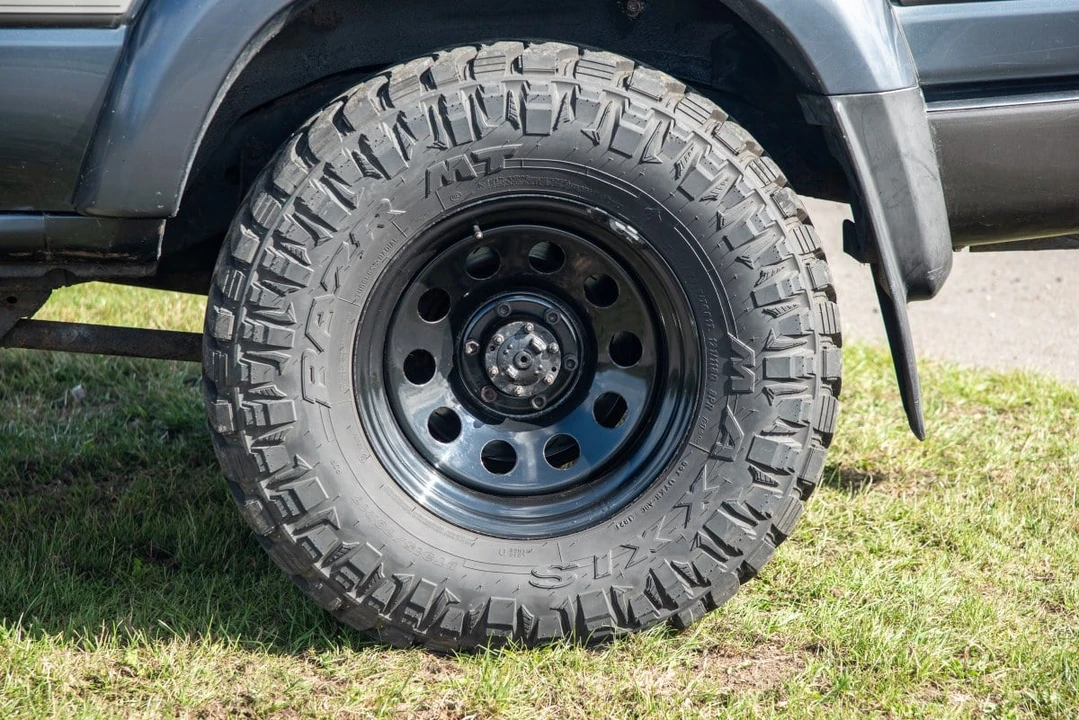 1993 Toyota J80 Land Cruiser - Image 5 of 30