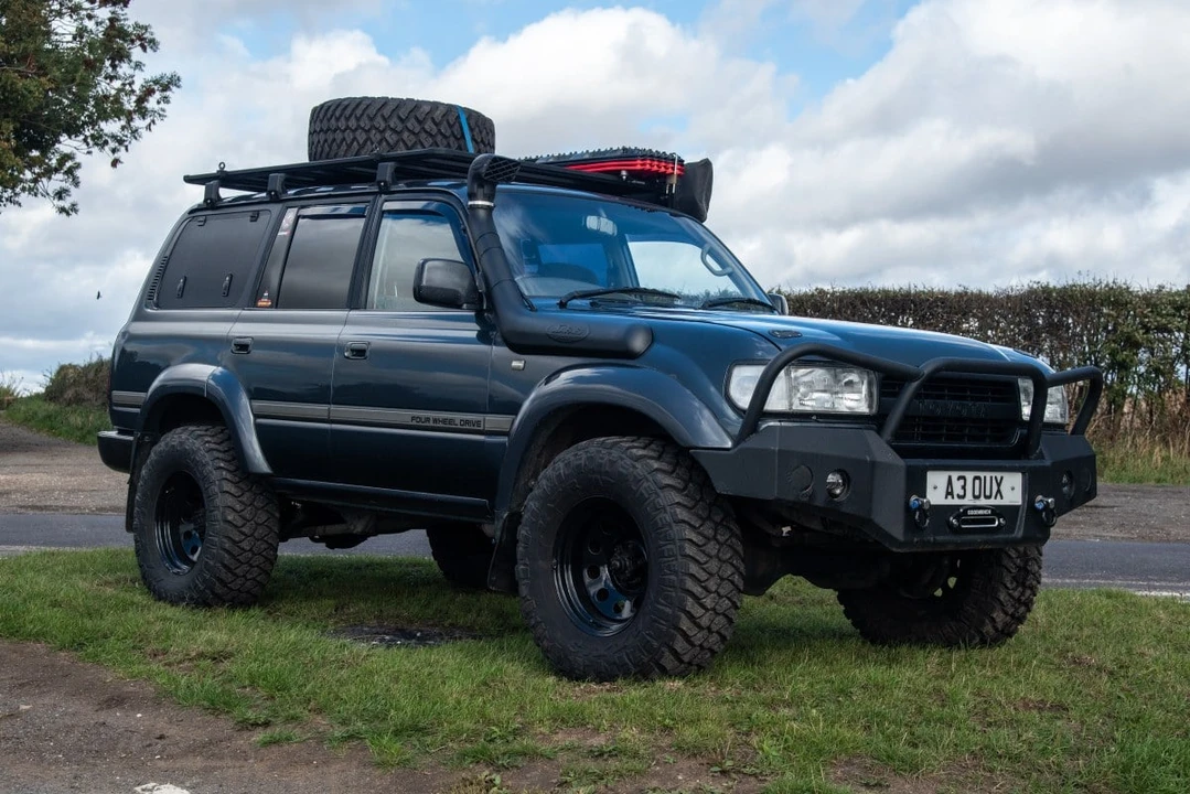 1993 Toyota J80 Land Cruiser - Image 2 of 30