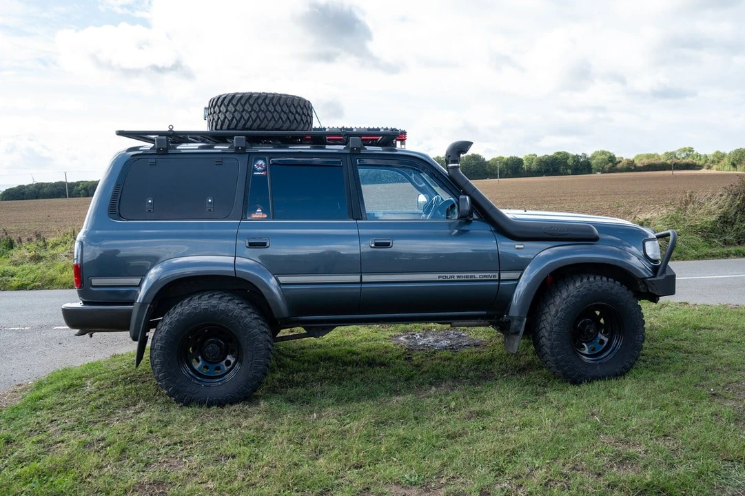 1993 Toyota J80 Land Cruiser - Image 12 of 30