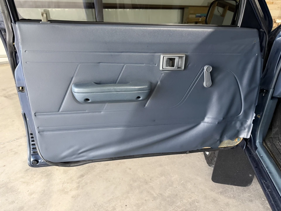 1993 Toyota Hilux 5th Gen - Image 21 of 31