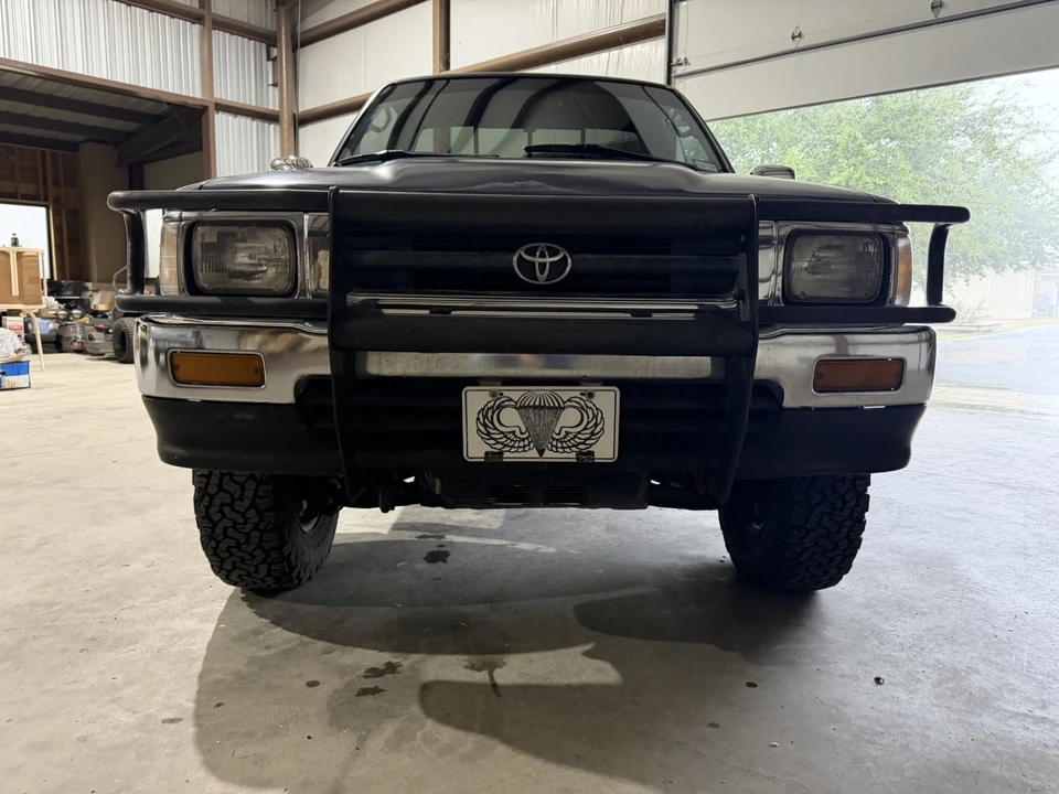 1993 Toyota Hilux 5th Gen - Image 7 of 31