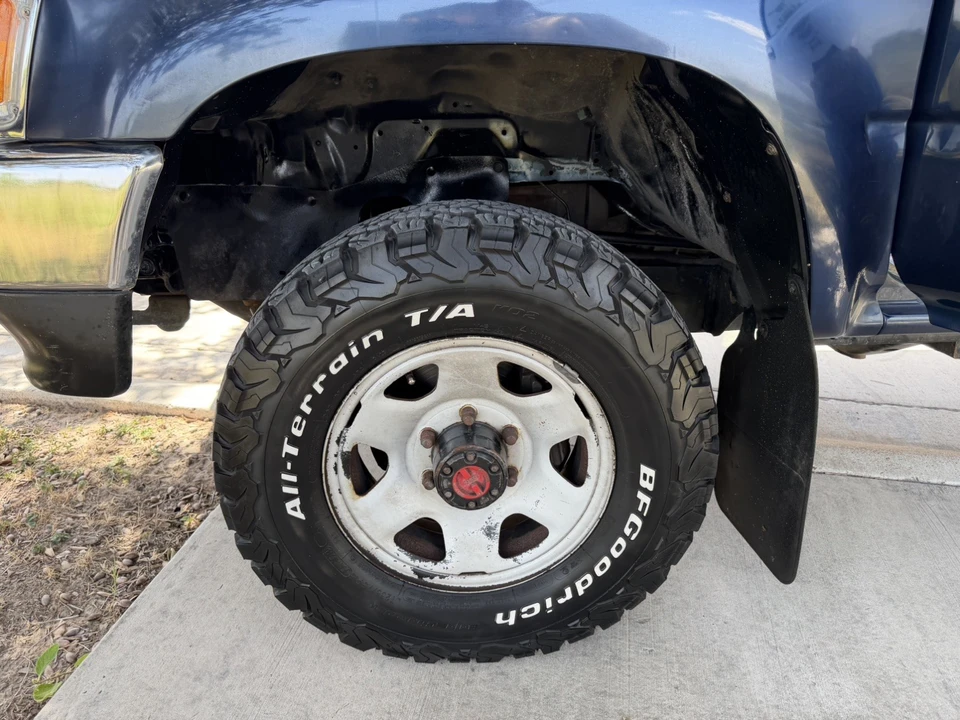 1993 Toyota Hilux 5th Gen - Image 28 of 31