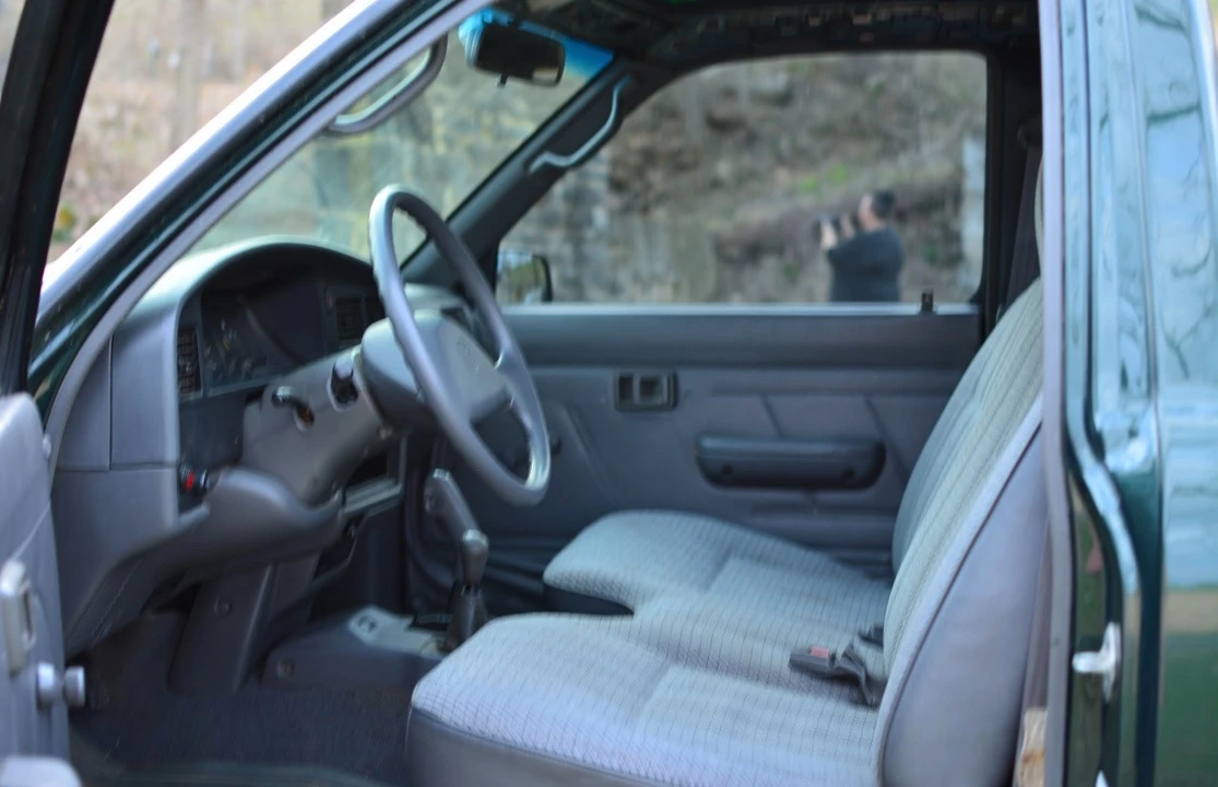1993 Toyota T100 - Image 13 of 21