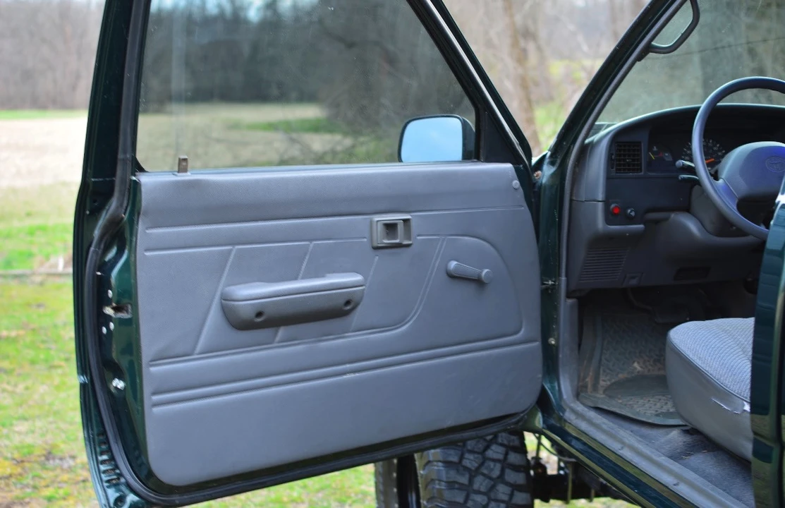 1993 Toyota T100 - Image 15 of 21