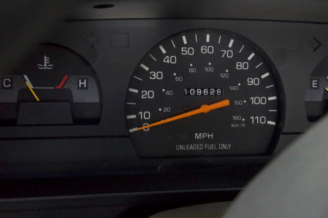 1993 Toyota - Image 13 of 16