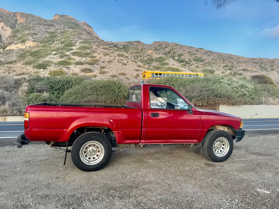 1993 Toyota - Image 6 of 16