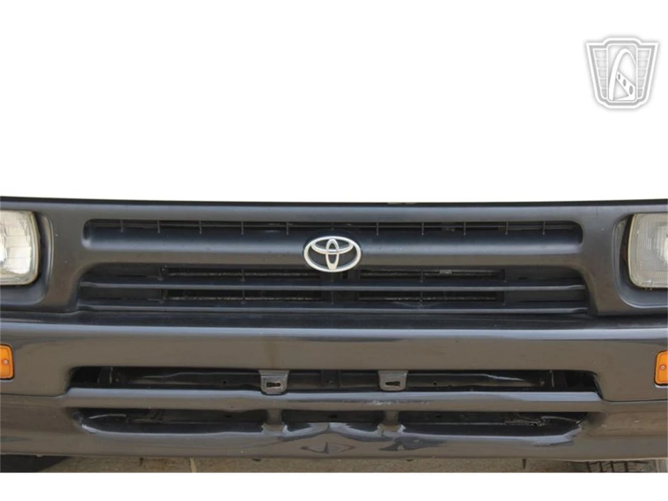 1993 Toyota Hilux 5th Gen - Image 28 of 31