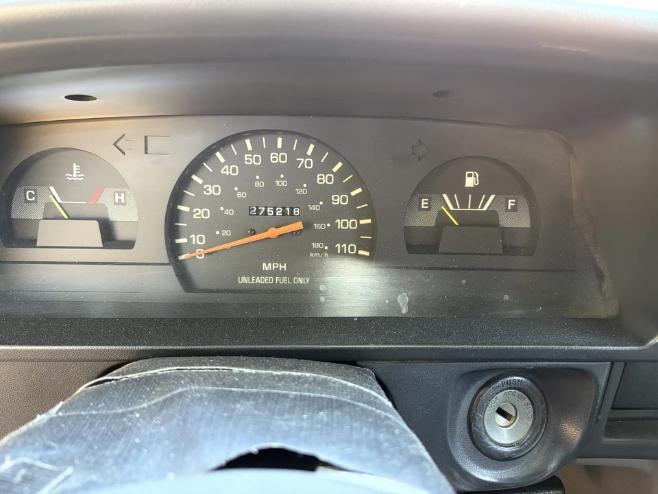 1993 Toyota Hilux 5th Gen - Image 30 of 31