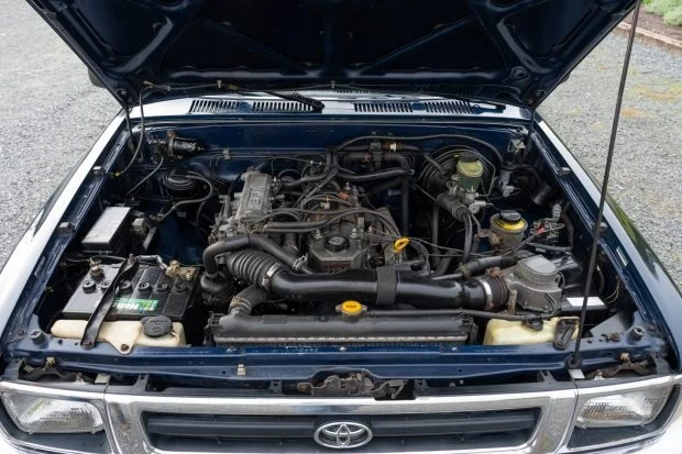 1993 Toyota Hilux 5th Gen - Image 6 of 7