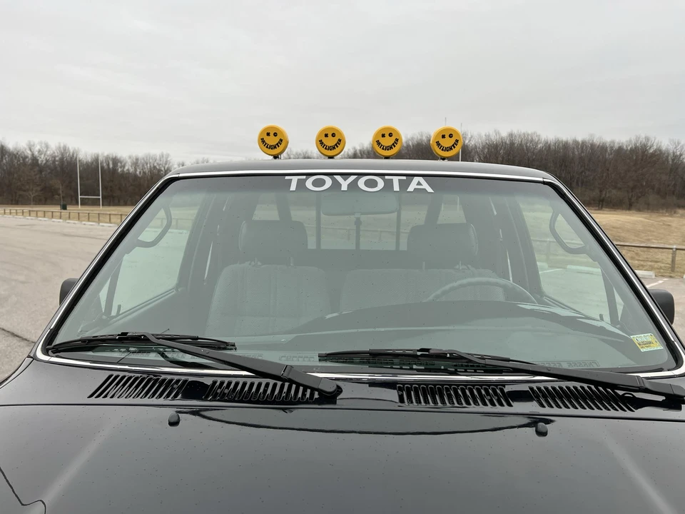 1993 Toyota Hilux 5th Gen - Image 21 of 31