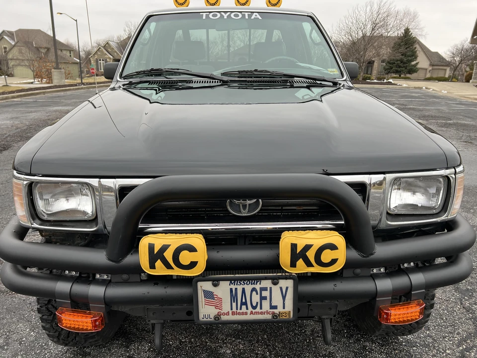 1993 Toyota Hilux 5th Gen - Image 7 of 31