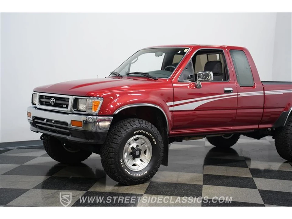 1993 Toyota Hilux 5th Gen - Image 16 of 31