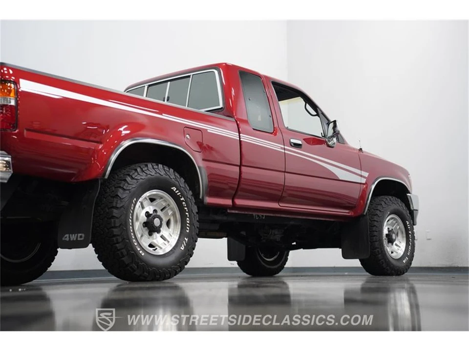 1993 Toyota Hilux 5th Gen - Image 24 of 31