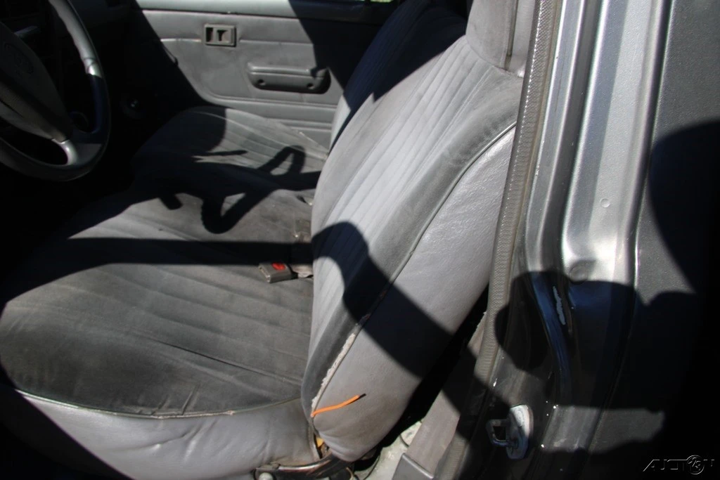 1993 Toyota Hilux 4th Gen - Image 20 of 21