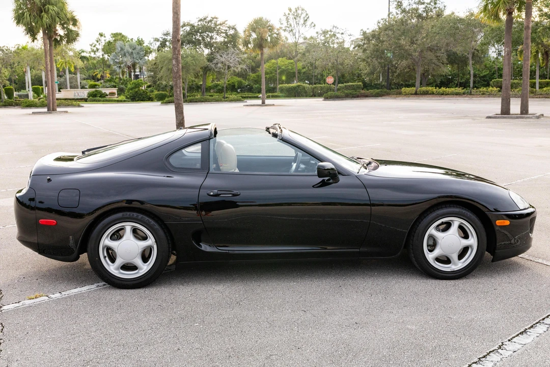 1993 Toyota Supra 4th Gen - Image 3 of 31