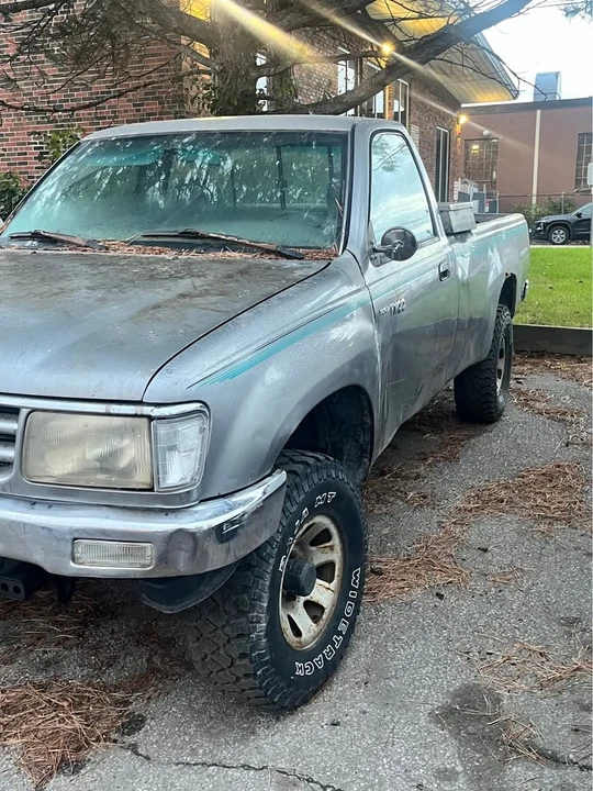 1993 Toyota T100 - Image 4 of 11